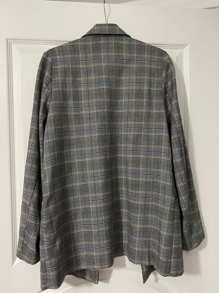 Ekose Desenli Gri Kadın Uzun Blazer Ceket - Görsel 2