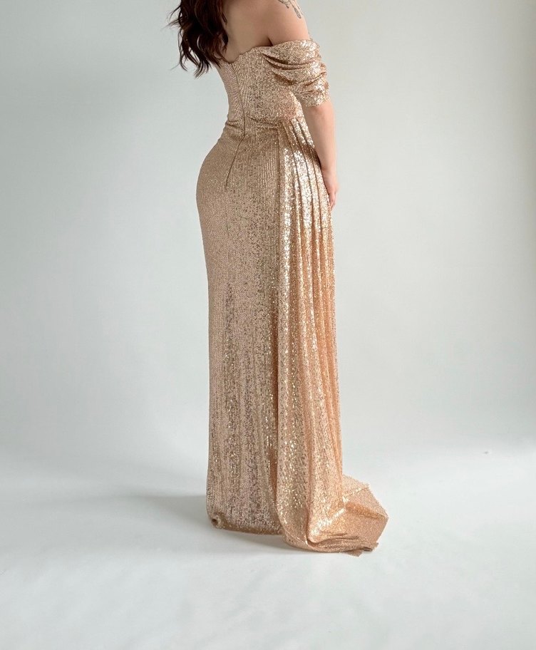 Pullu düşük omuz abiye gold - Görsel 2