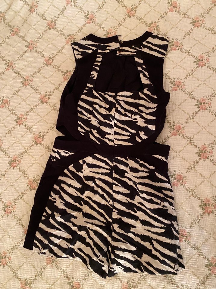 Kadın Zebra Desenli Mini Tulum - Görsel 2