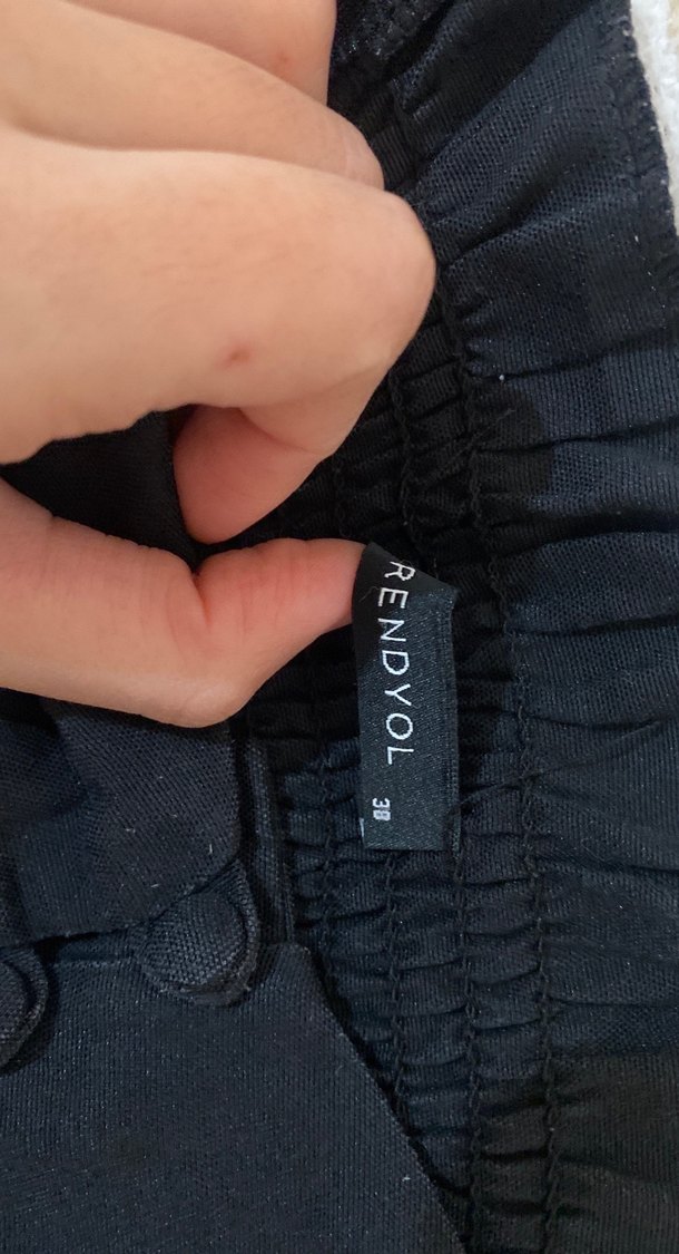 Düğmeli Siyah Kadın Keten Bluz - Görsel 2