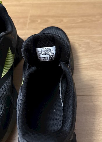 Erkek Çocuk Siyah Spor Ayakkabı - Görsel 2