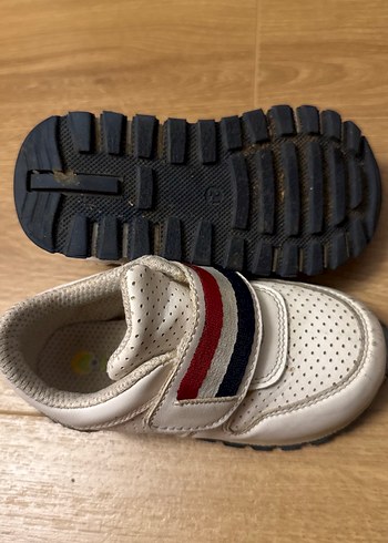 Beyaz Erkek Çocuk Spor Ayakkabı Velcro Bantlı - Görsel 3