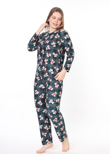 Lacivert ayıcık Desenli Kadın Pijama Takımı
Süet kadife kumaş - Görsel 5