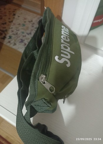 Supreme Baskılı Yeşil Bel Çantası