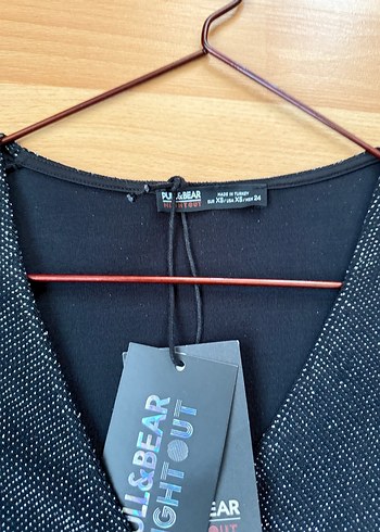 Pull and Bear Siyah Uzun Kollu V Yaka Drapeli Kadın Elbise