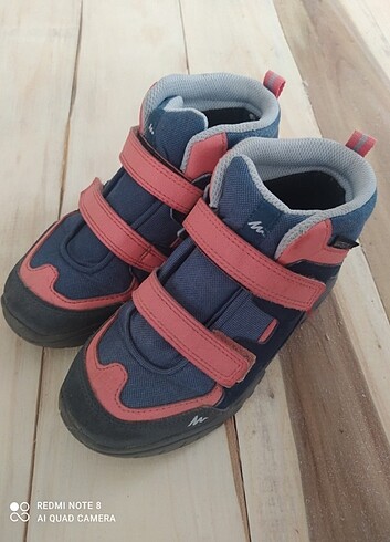 Decathlon quechuo kız çocuk botu