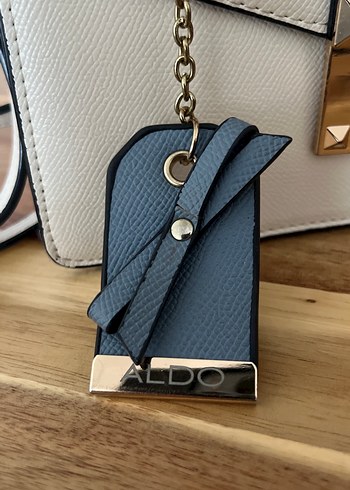 Aldo Beyaz Deri Tokalı Parisian Çanta