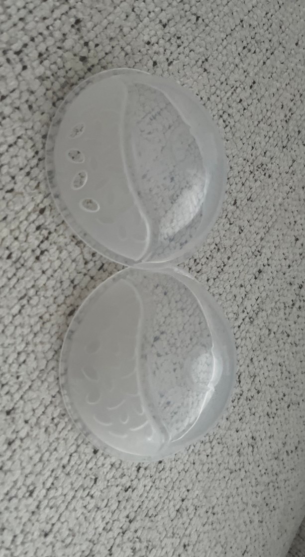 Beyaz Anne Göğüs Pedi Kapağı - Görsel 2