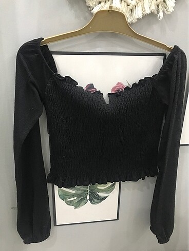 Siyah crop uzun kollu