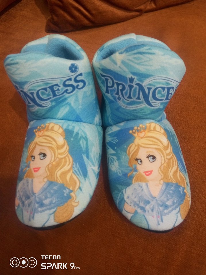 Kız Çocuk Mavi Prenses Desenli Sıcak panduf 31 den 35 kadar - Görsel 2