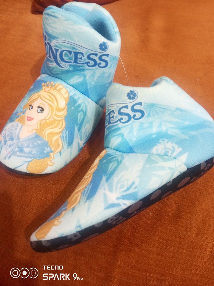 Kız Çocuk Mavi Baskılı Puff Terlik - Görsel 3