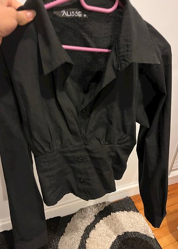 Düğmeli Siyah V Yaka Kadın Gömlek - Görsel 2