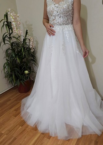 V Yaka A Kesim Uzun Gelinlik - Görsel 3