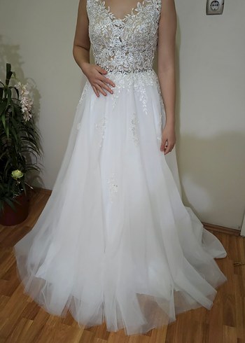 V Yaka A Kesim Uzun Gelinlik - Görsel 2