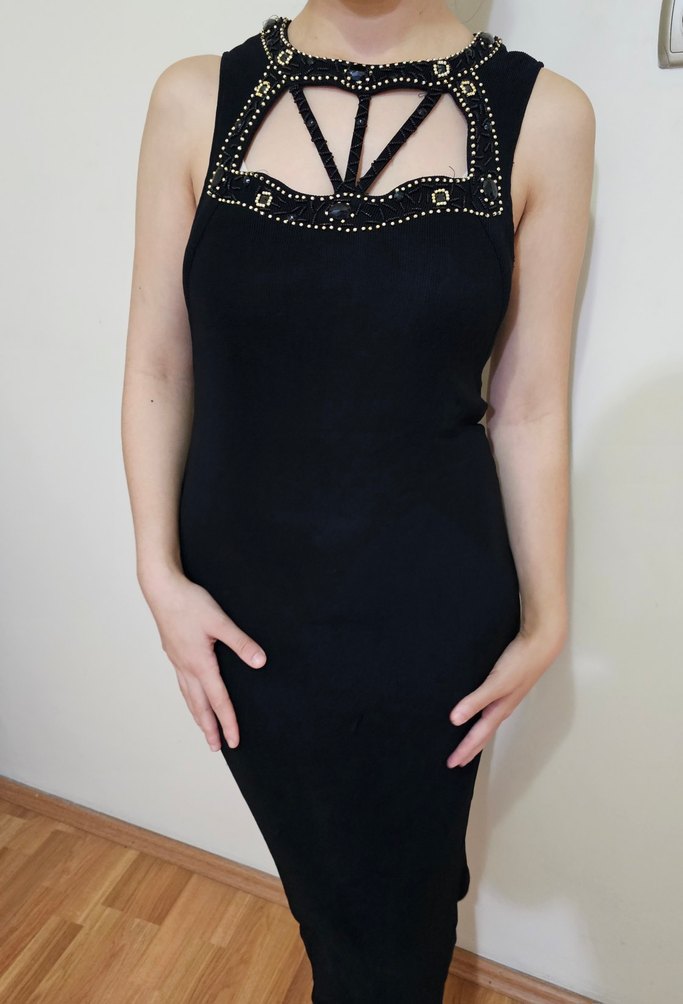 Siyah Strappy V Yaka Nakışlı Midi Elbise - Görsel 5