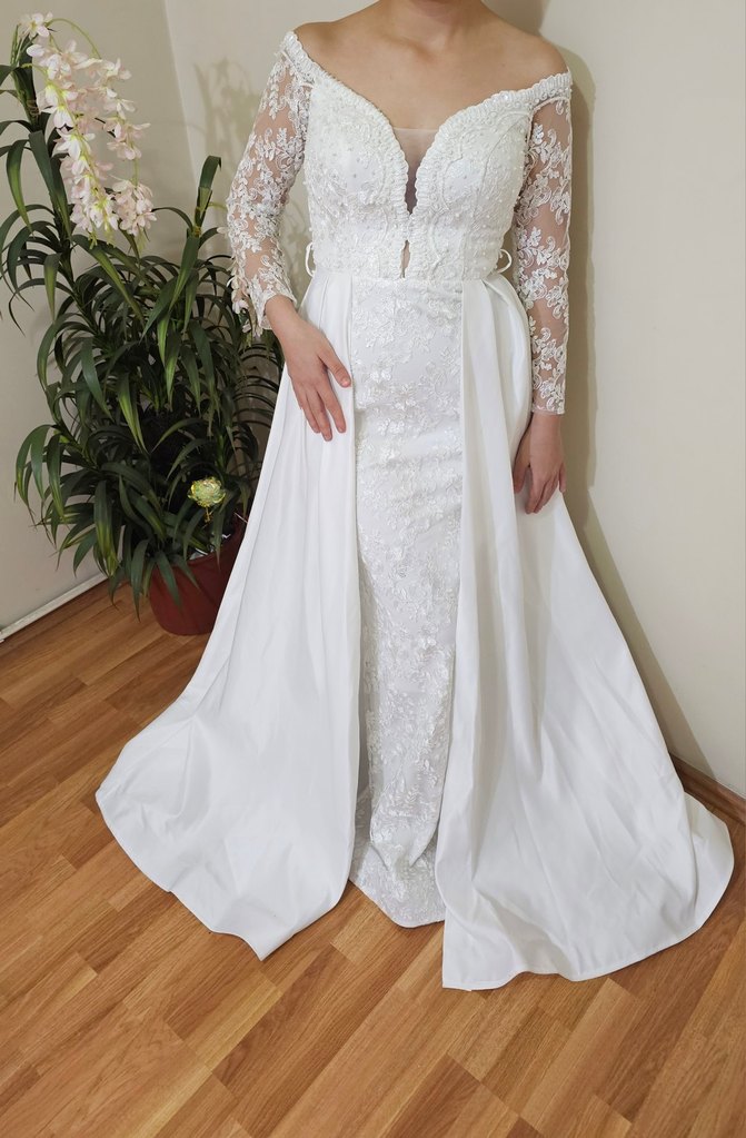 Uzun Kollu Straplez A Kesim Beyaz Gelinlik - Görsel 4