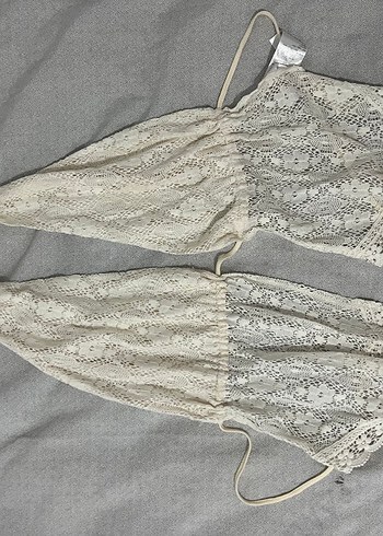 Zara Krem dantelli crop