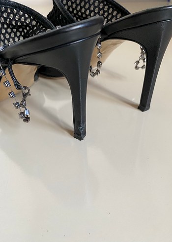 Kemerli Siyah Deri Stiletto Topuklu Ayakkabı - Görsel 4