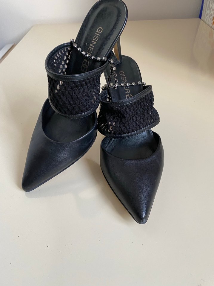 Kemerli Siyah Deri Stiletto Topuklu Ayakkabı - Görsel 3