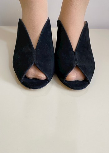 GISNER MARKA Süet Dolgu Topuklu Kadın Terlik - Görsel 4