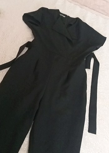 Siyah V Yaka Drapeli Kadın Tulum