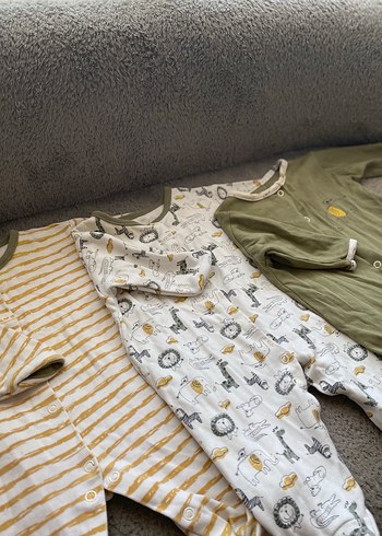 Düğmeli Uzun Kollu Erkek Bebek Tulum - Görsel 2