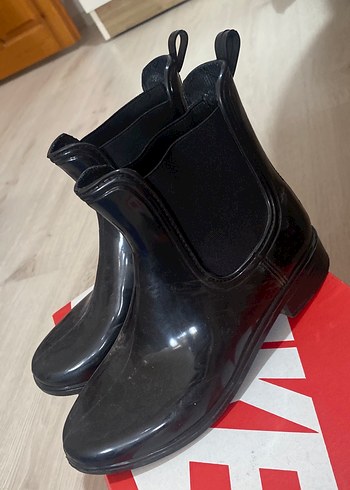 Siyah Rugan Stiletto Topuklu Kadın Bot - Görsel 2