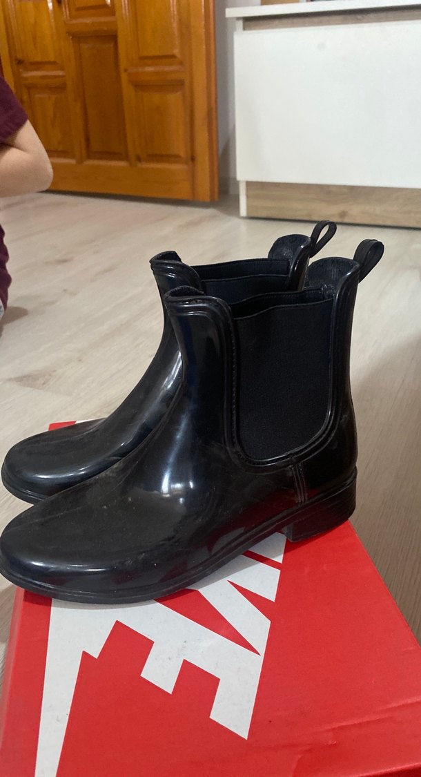 Siyah Rugan Stiletto Topuklu Kadın Bot - Görsel 3