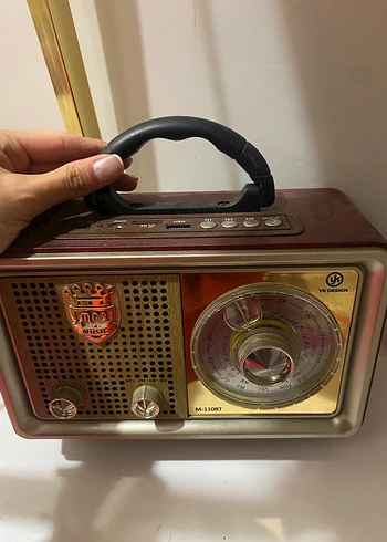 Altın Renkli Retro Müzik Sistemi - Görsel 4