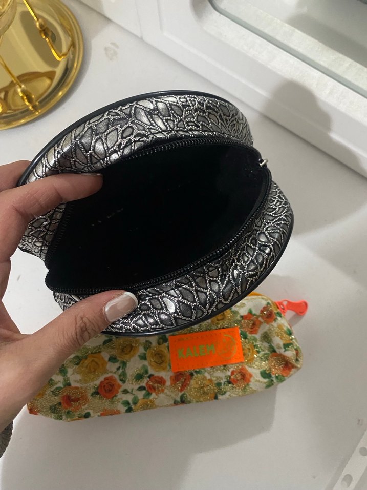 Çok Renkli Yılan Desenli Deri Makyaj Çantası - Görsel 3