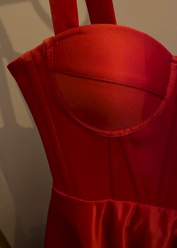 Parlak Kırmızı saten Midi Elbise - Görsel 4