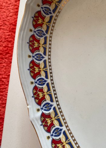 Desenli Beyaz Porselen Servis Tabağı - Görsel 2