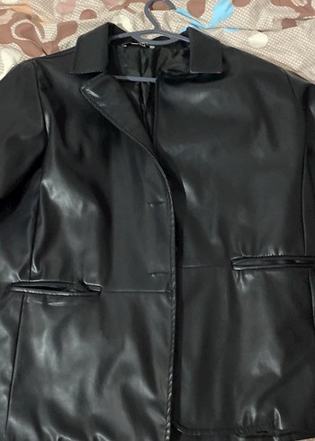 Bershka Düğmeli Siyah Deri Kadın blazer Ceket