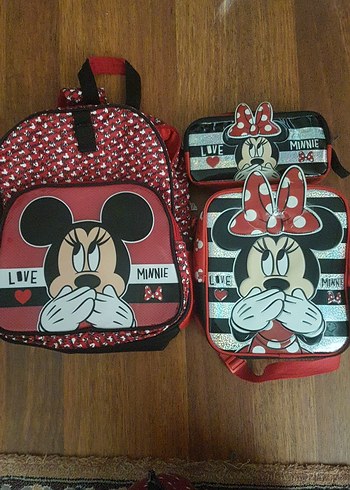 Renkli Minnie Mouse Okul Çantası Seti frocx