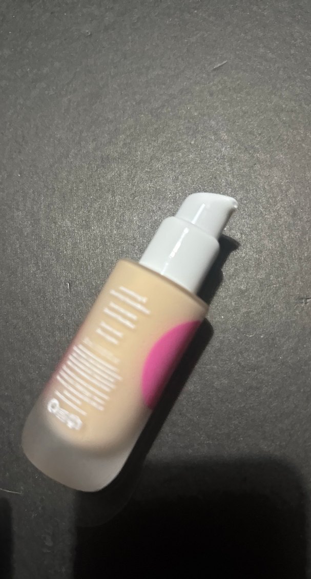 Benefit POREfessional Pastel Bej Fondöten - Görsel 2