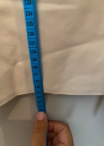 36 Beden ten rengi Renk Bej Dökümlü Kadın Uzun elbise