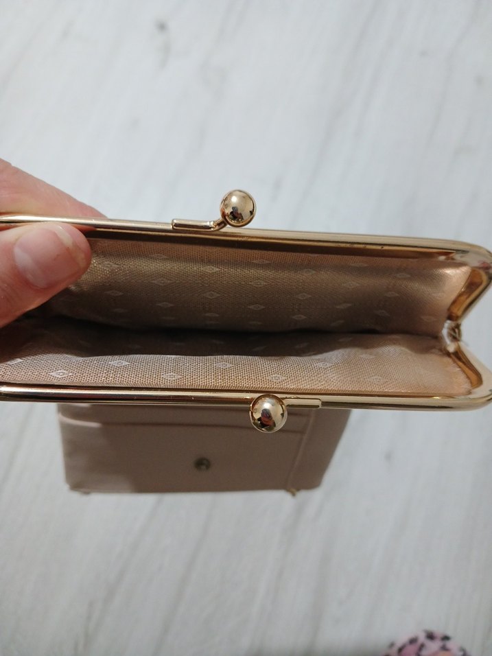 Bej Deri Kadın Portföy Cüzdan - Görsel 4