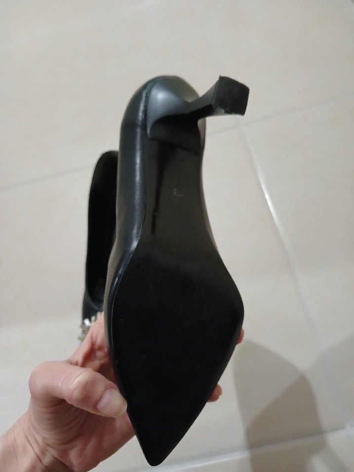 Siyah Stiletto Tokalı Kadın Topuklu Ayakkabı - Görsel 2