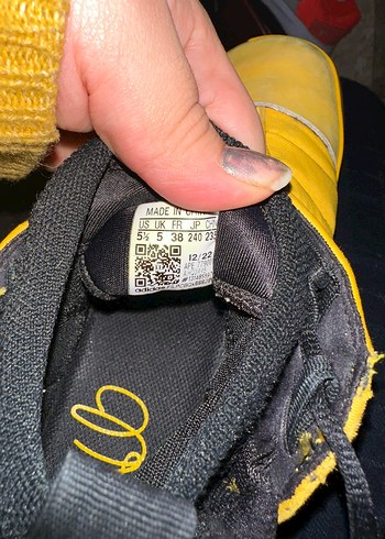 Sarı Velcro Detaylı Basketbol Ayakkabısı Adidas orijinal - Görsel 6