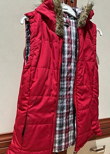 Kırmızı Kürklü Kadın Hafif Şişme Yelek - Görsel 2