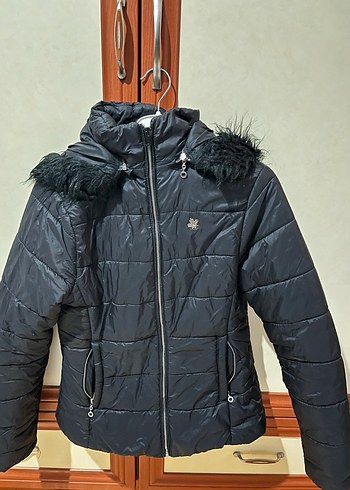 Siyah Kürklü Kadın Kışlık Mont - Görsel 2