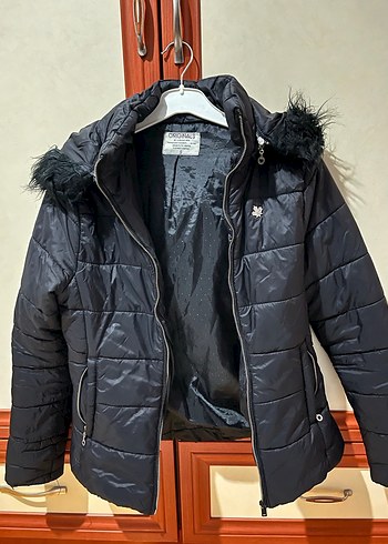 Siyah Kürklü Kadın Kışlık Mont - Görsel 6