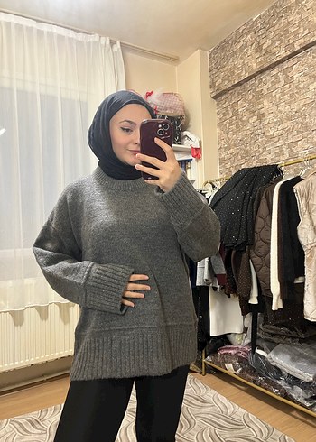 Gri Boğazlı Oversize Triko Kazak - Görsel 2