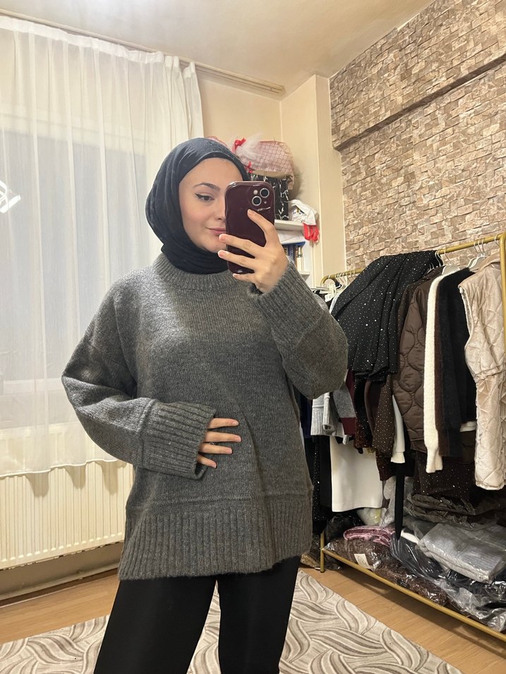 Gri Boğazlı Oversize Triko Kazak - Görsel 2