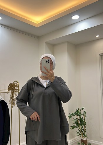 Gri Kapüşonlu Salaş Kadın Takım