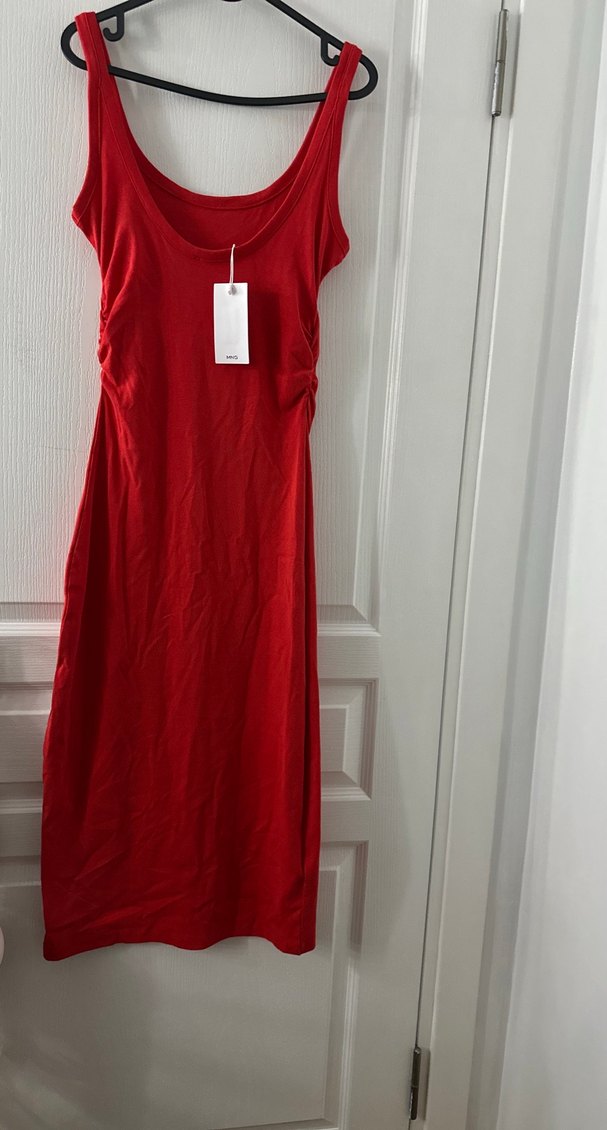 Kırmızı Uzun Drapeli Kolsuz Elbise - Görsel 2