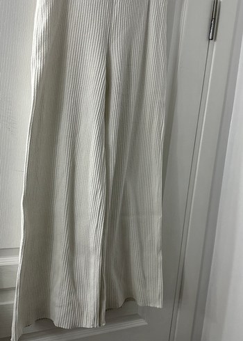 Beyaz kadın yumuşak dokulu  Pantolon - Görsel 2