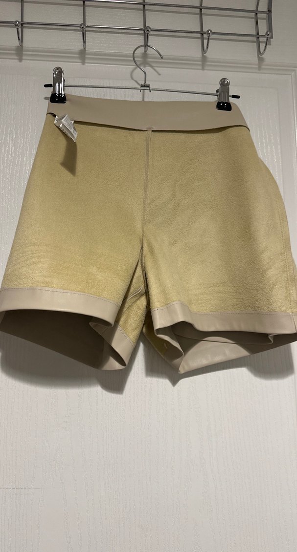 Bej Deri Mini şort etek. - Görsel 4