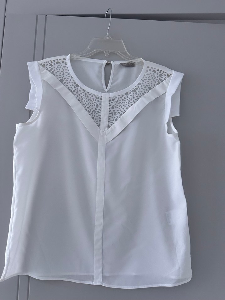 V Yaka Kolsuz Beyaz Kadın Bluz - Görsel 2