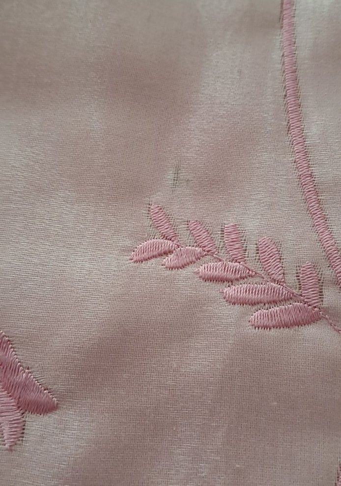 Nakışlı Pembe Yatak Örtüsü - Görsel 4